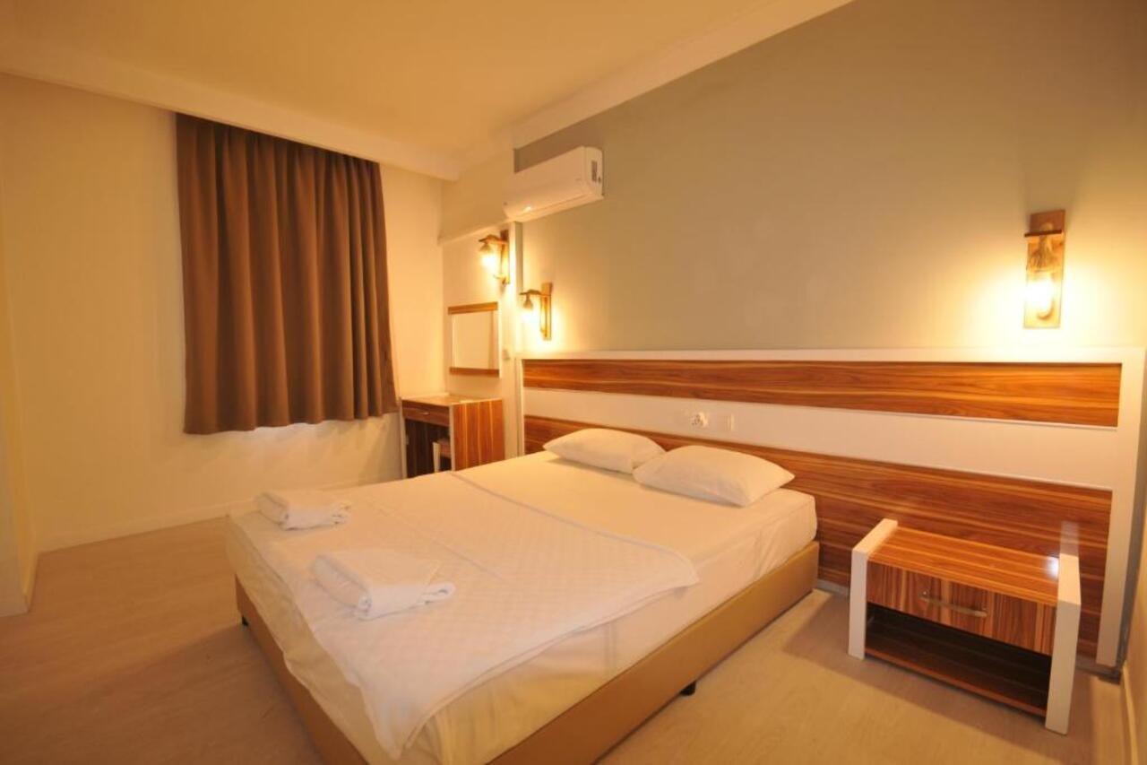 Isla Aparthotel