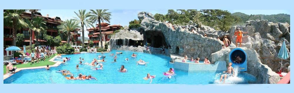 Grand Aquarium Aparthotel Marmaris