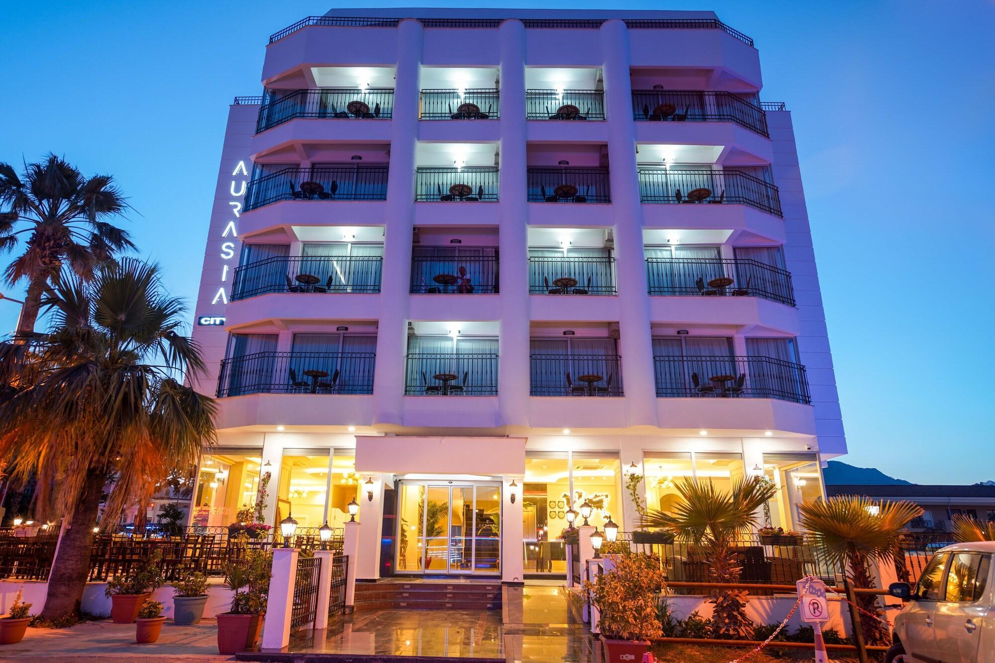 Aurasia Sea Side Hotel 3*