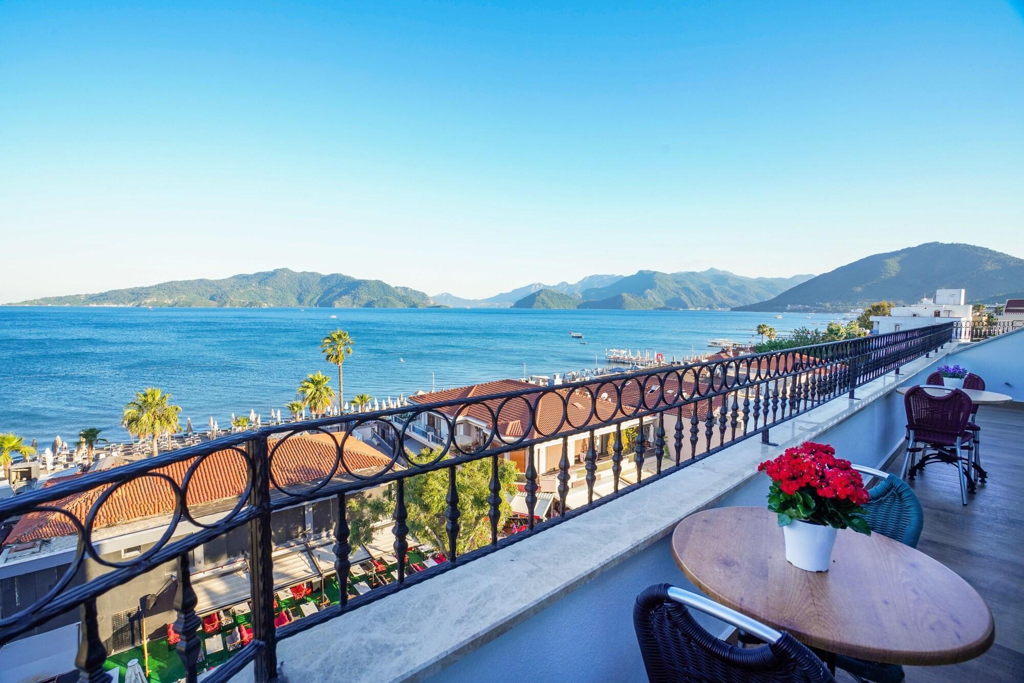 Aurasia Sea Side 3*