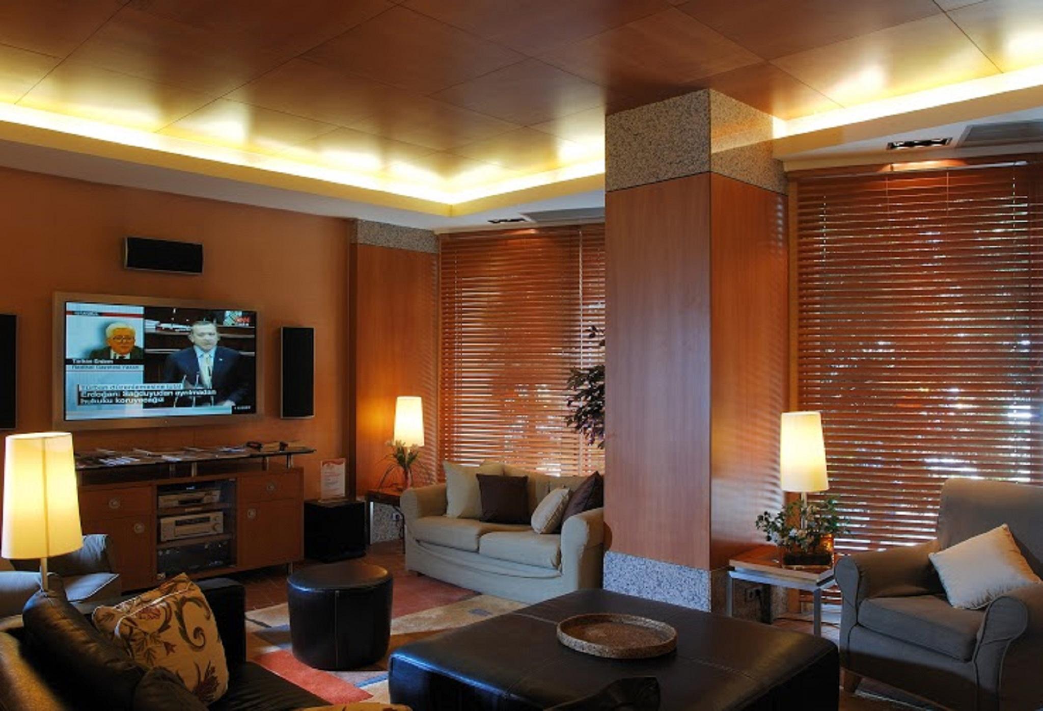 Elegance International Otel 5*
