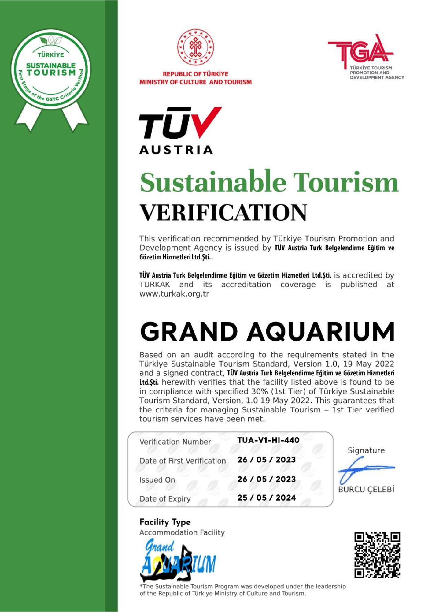 Grand Aquarium 4*