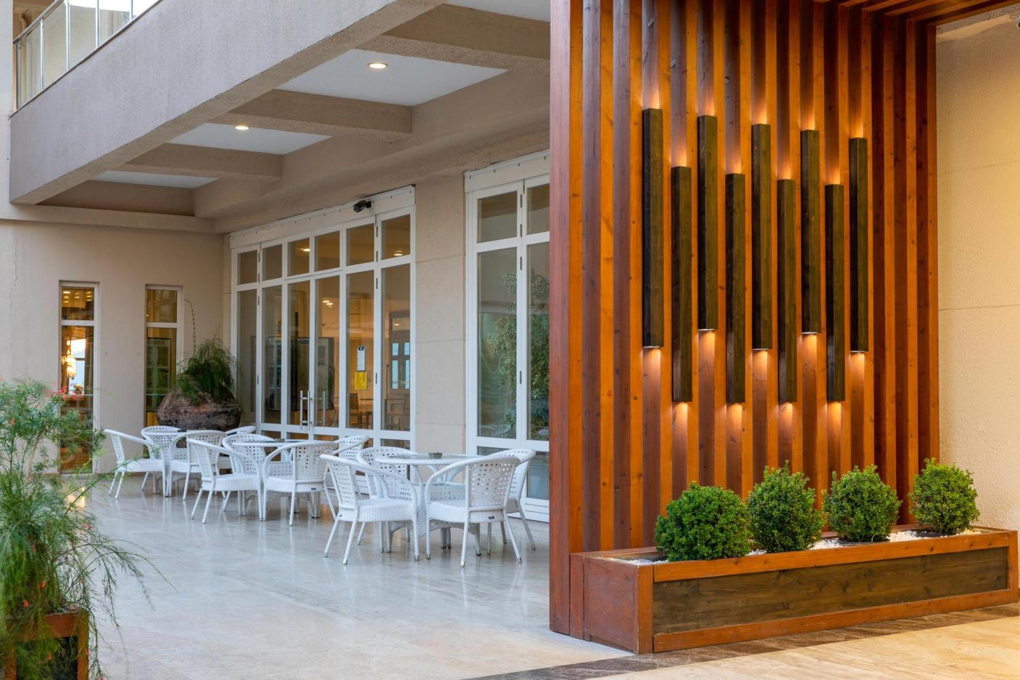 Hotel Labranda Mares
