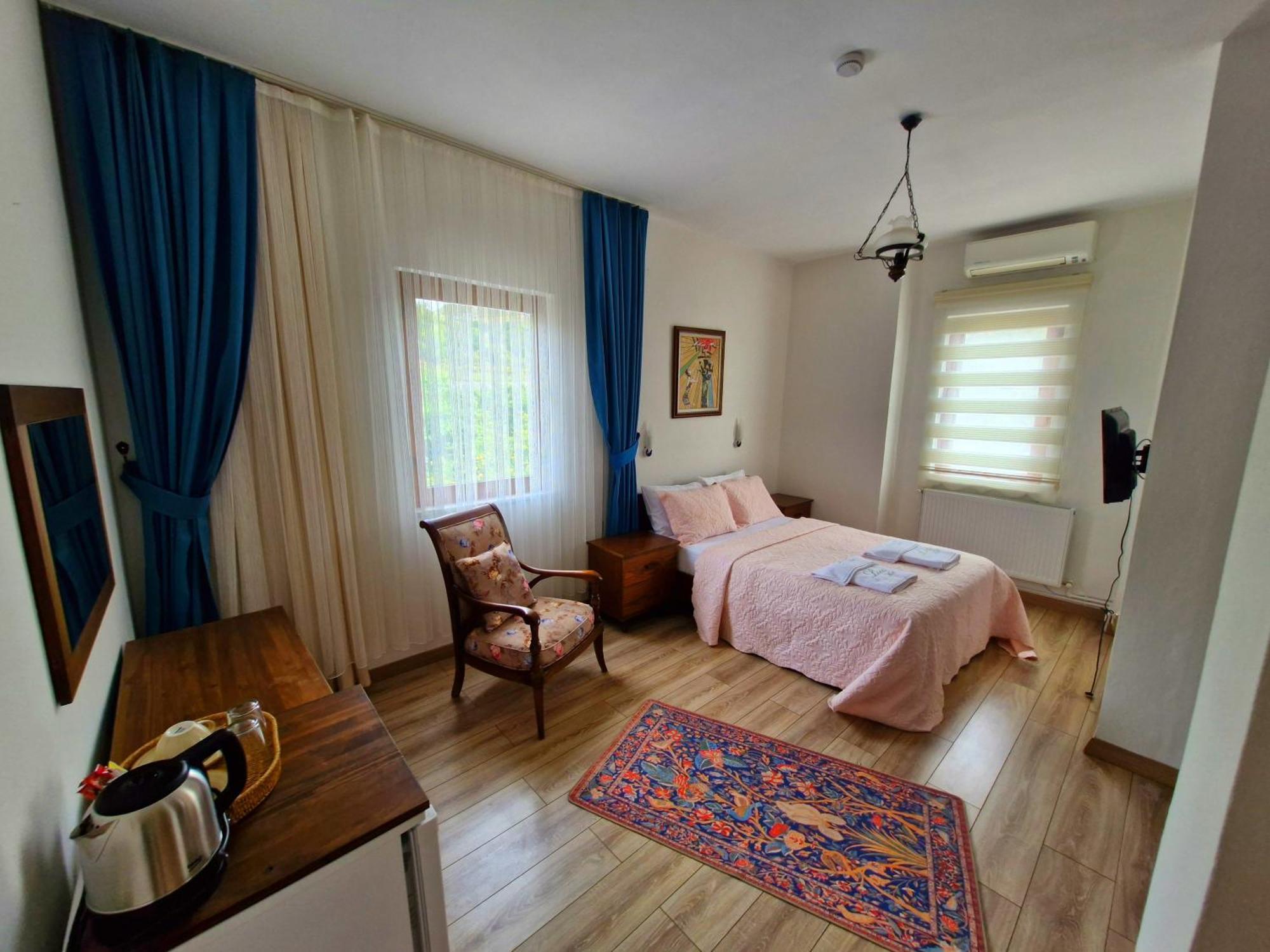 Homestay Loca Hill *