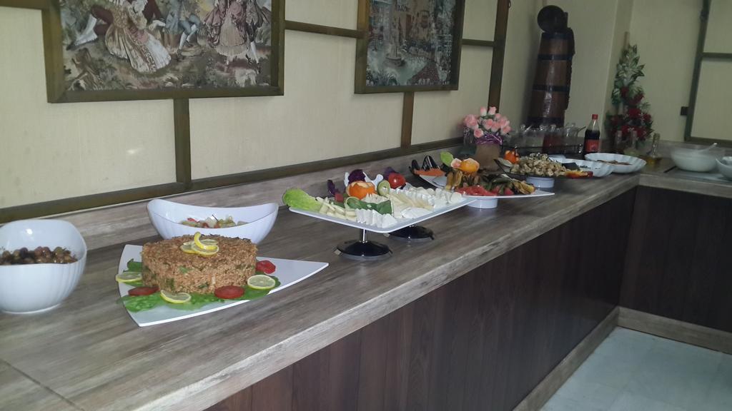 Myra Hotel