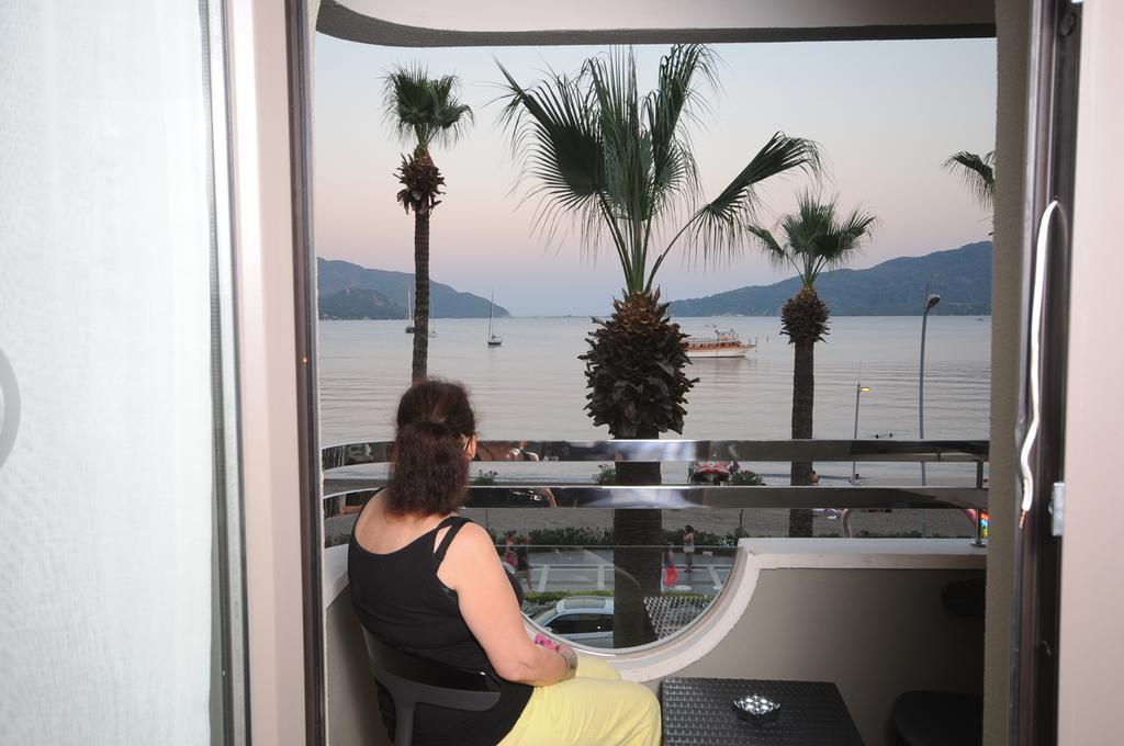 Hotel Candan Citybeach 3*