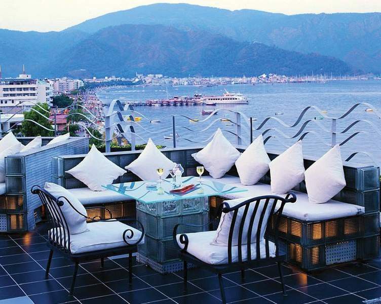 Elegance International Otel 5*