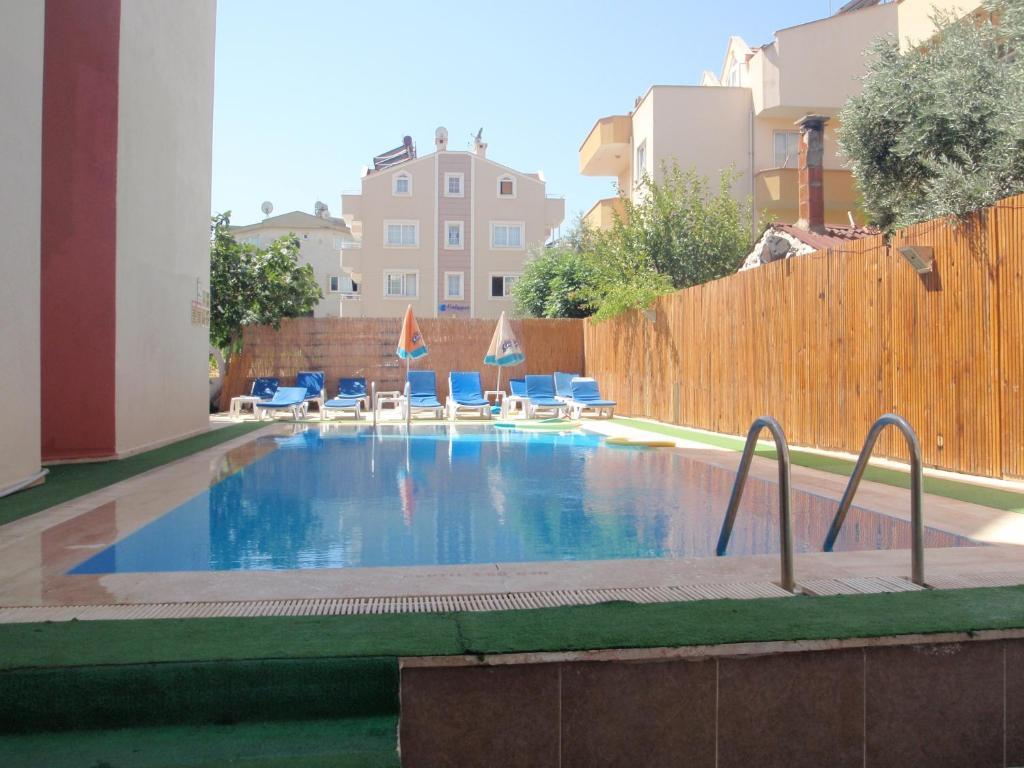 Aloe Apart Hotel 3*
