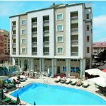 Almena Hotel