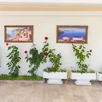 Apartments Near To City Center And Beach