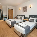 Marmaris Kensington Green