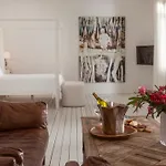 Sabrinas Haus - Adult Only +14