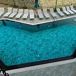 Ozlem 2 Apart Hotel