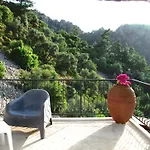 Serena Suites