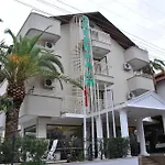Hotel Green Palm