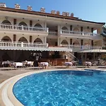 Romance Club Hotel