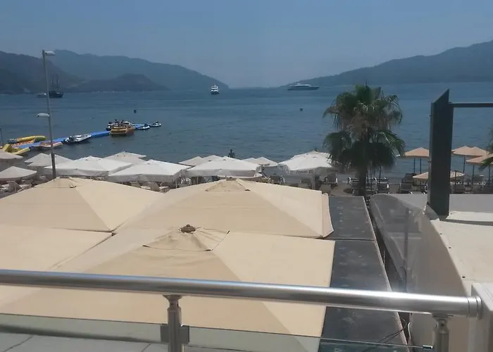 La Vita Beach Hotel
