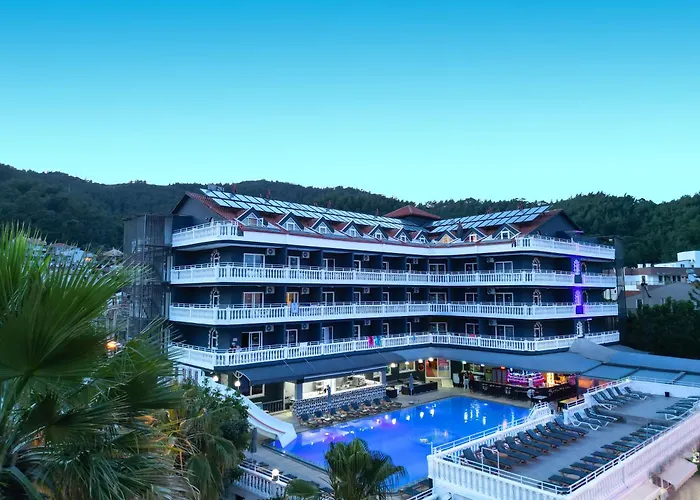 Mustis Royal Plaza Hotel