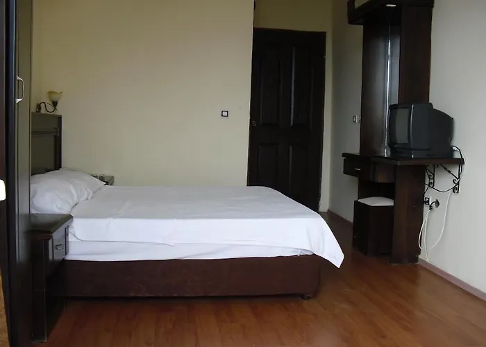 Anerissa Hotel