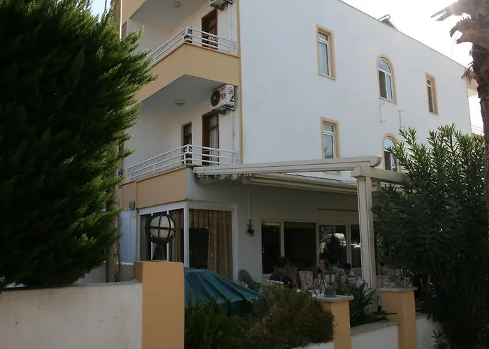 Ekin Hotel