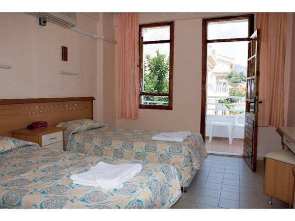 Hotel Ekin 2*
