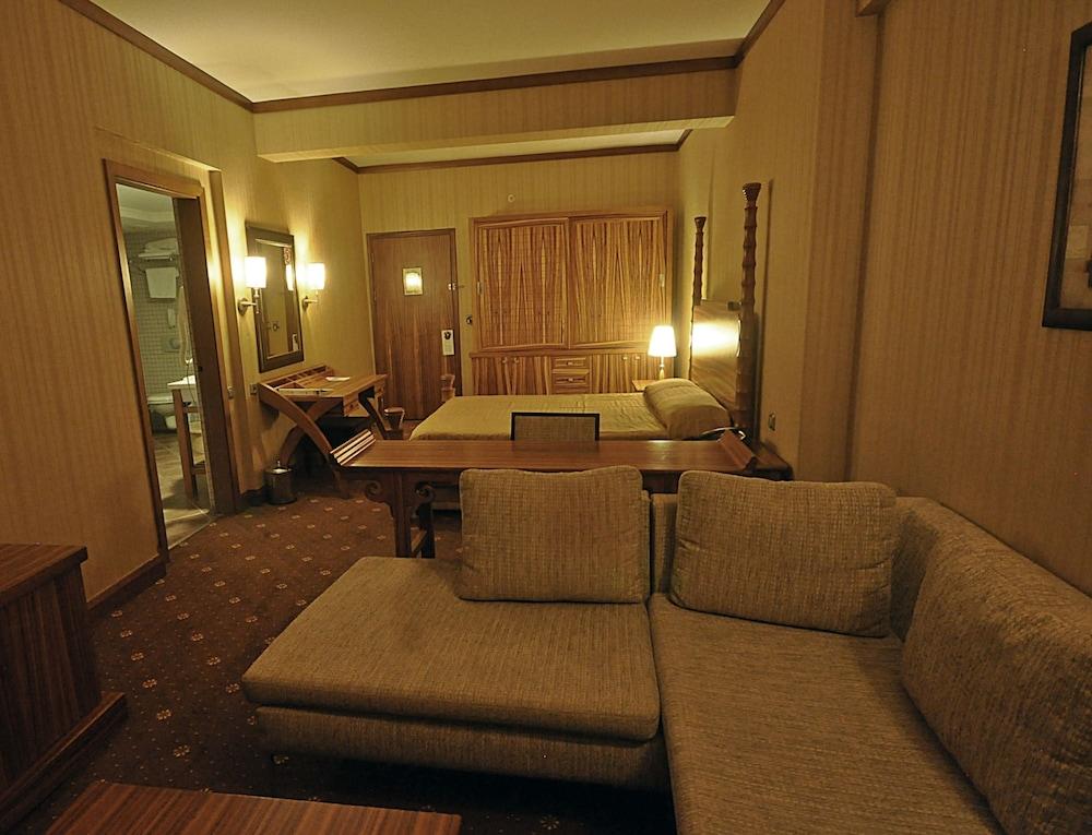 Pineta Park Deluxe 4*