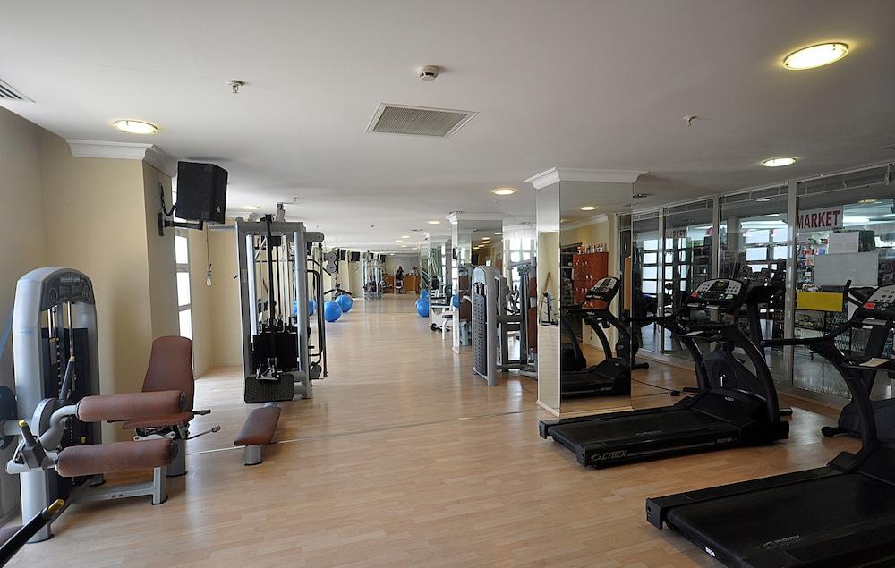 Pineta Park Deluxe 4*