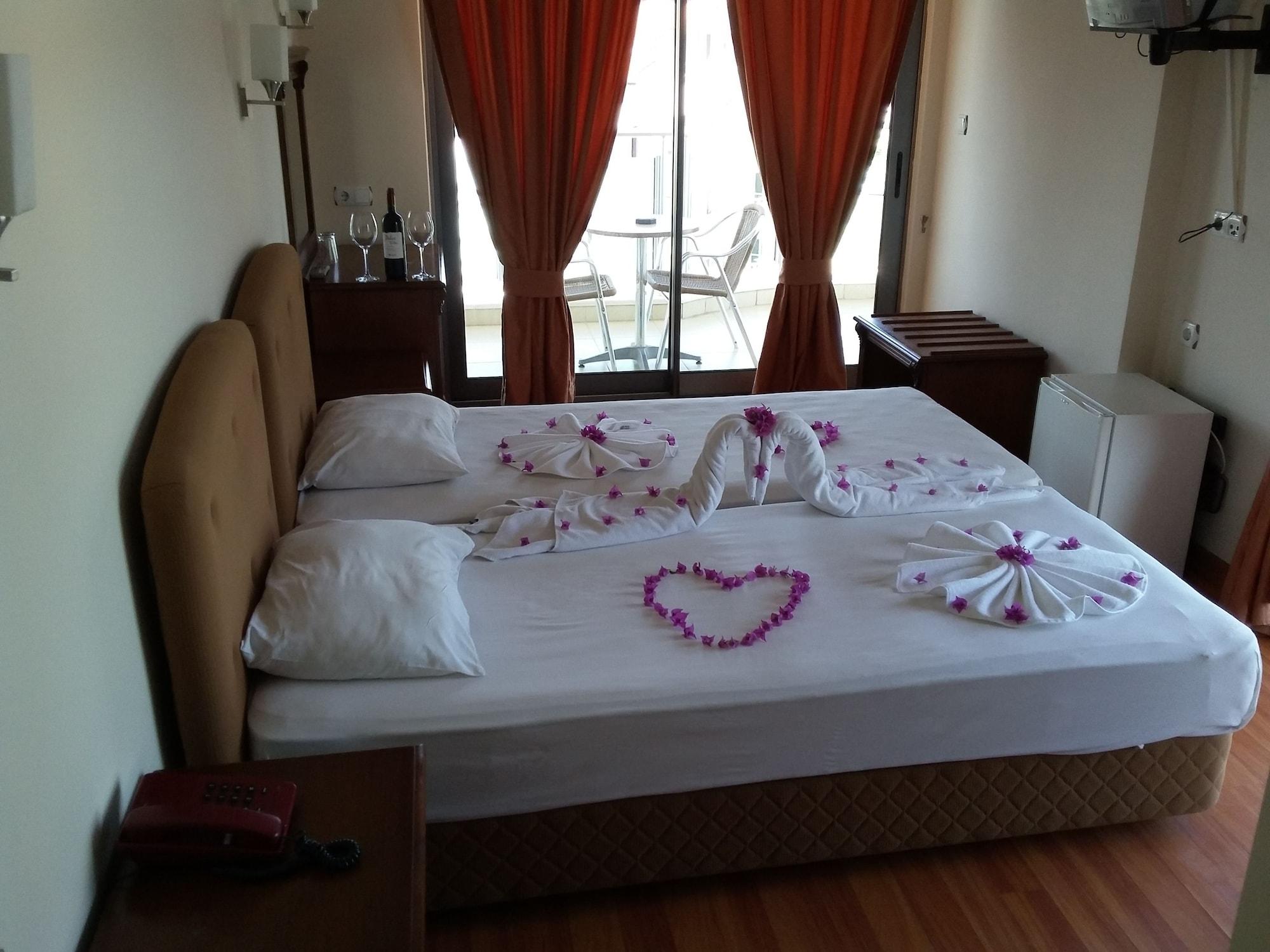 Cihantuerk 3* Marmaris