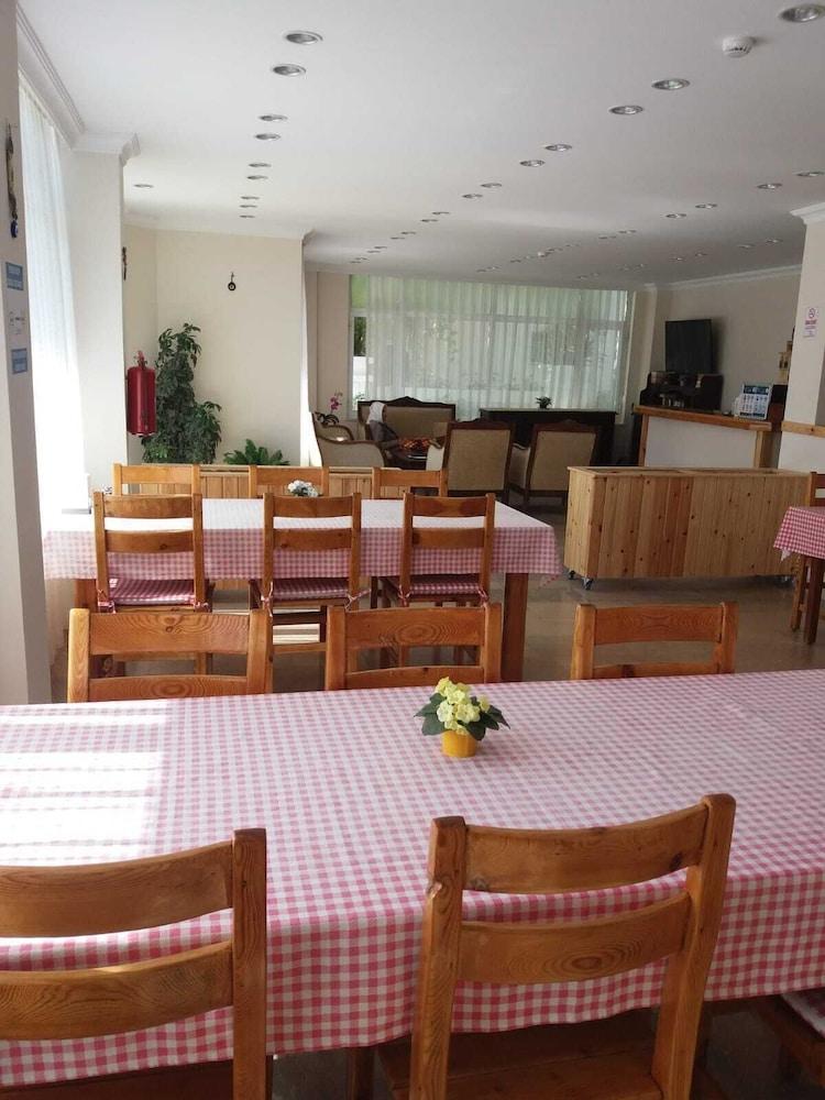 Unver Hotel
