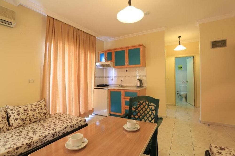 Club Amaris Aparthotel