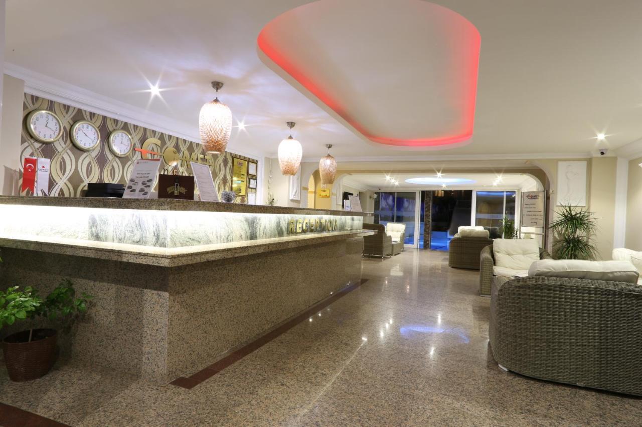 Aparthotel Comet Deluxe