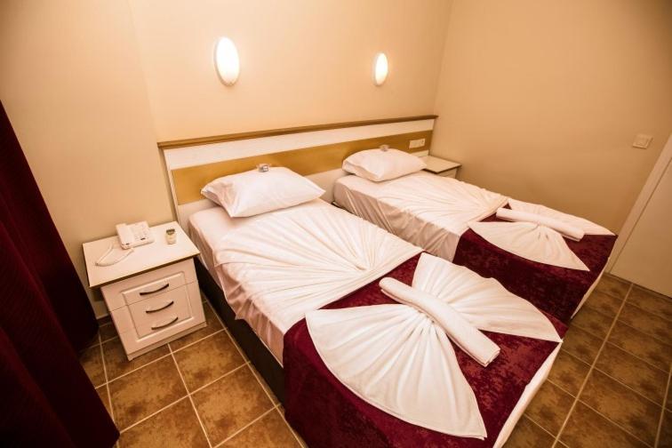 Comet Deluxe Aparthotel *