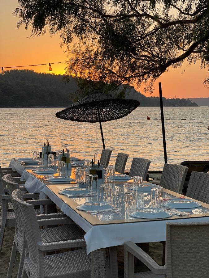 Hotel Marimare Beach & Bungalow