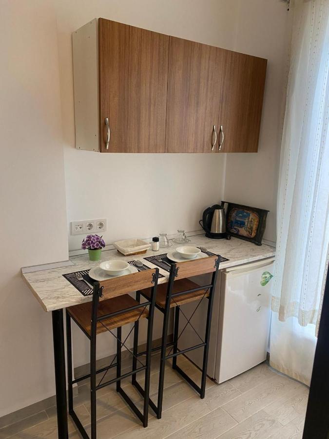 Unver Apartment *