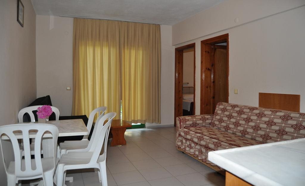 Hibiscus Garden Hotel
