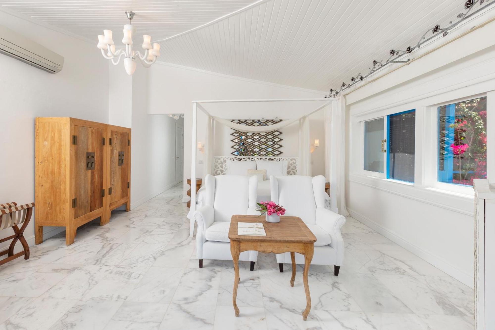 Sabrinas Haus - Adult Only +14 Hotel