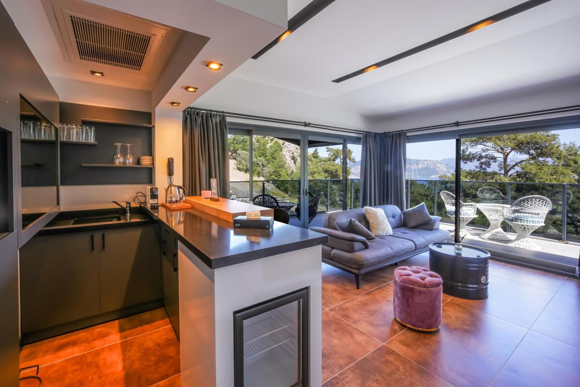 Ramitos Boutique Hotel 4*