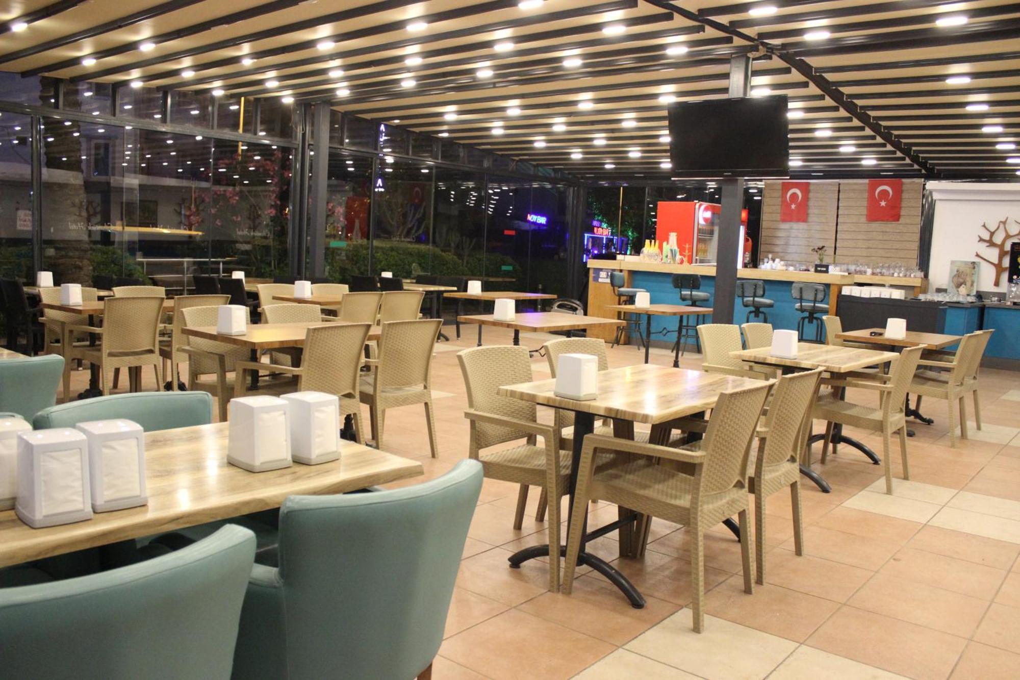 Hotel Cihantuerk 3*