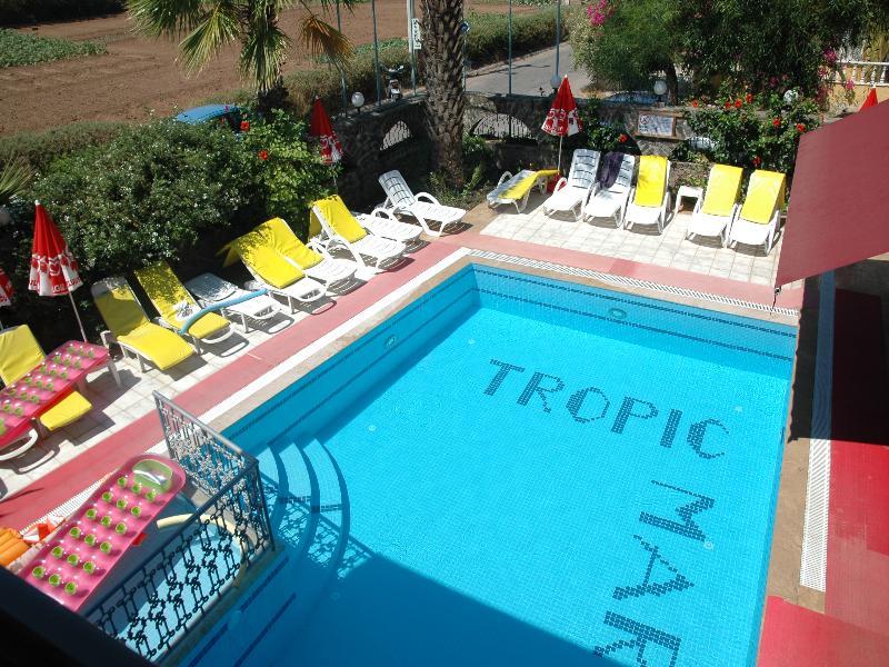 Tropic Marina 2*