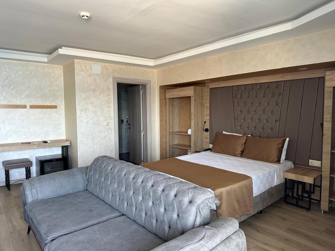 Point Otel 4*