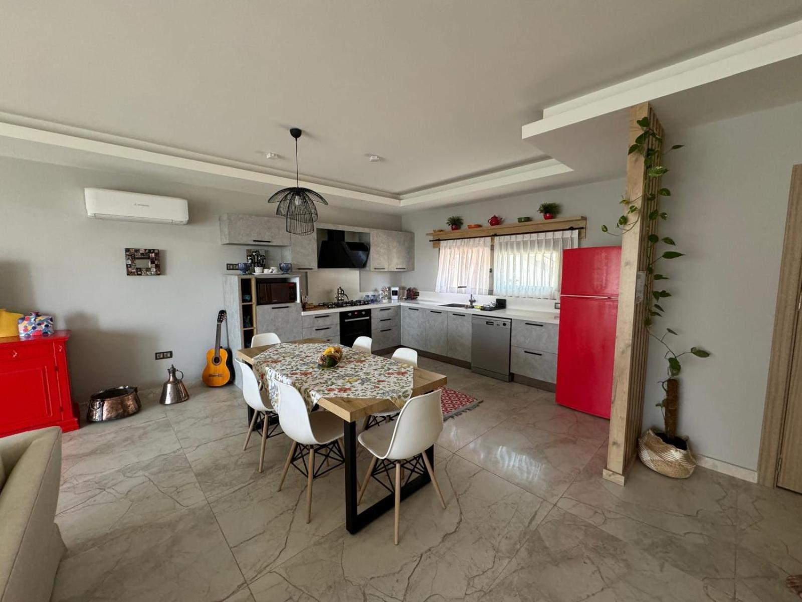 Suna Summer House Vakantiehuis *