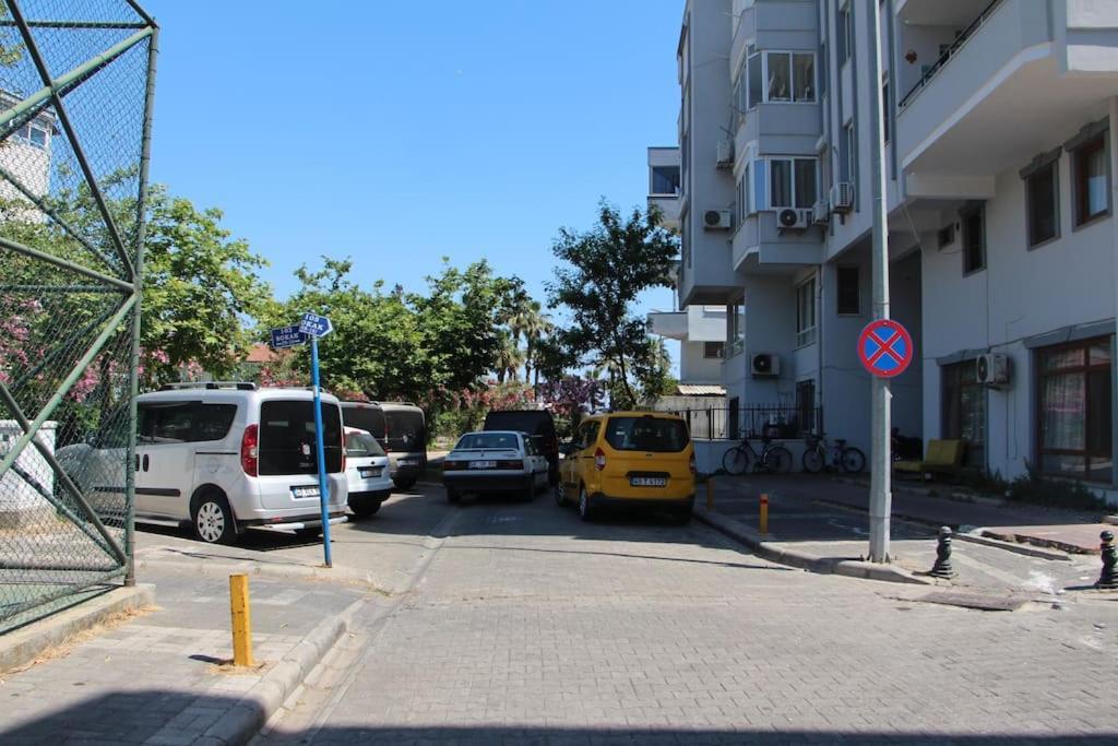 Apartment Centre