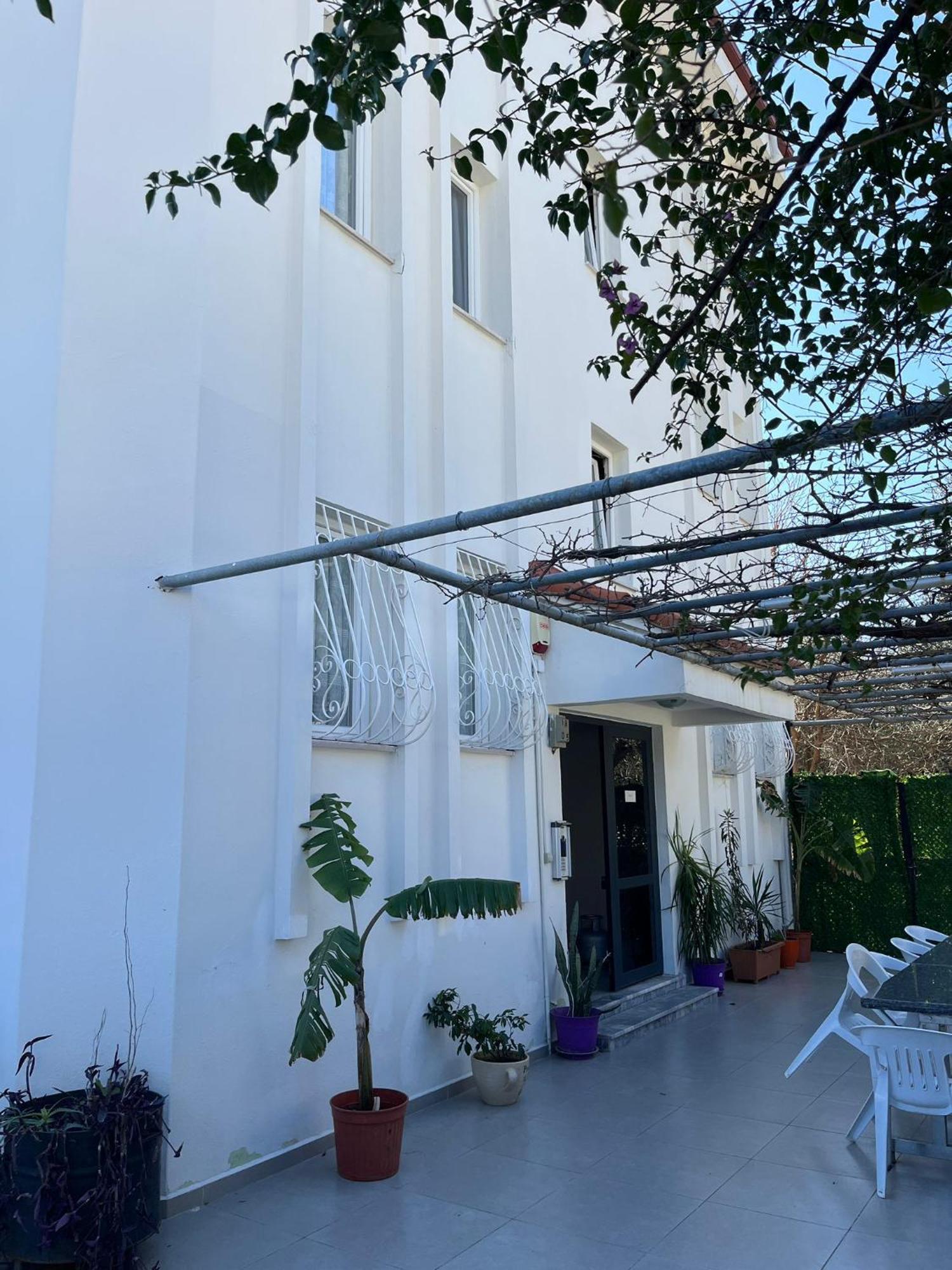 Huge Evleri 1 Apartment *