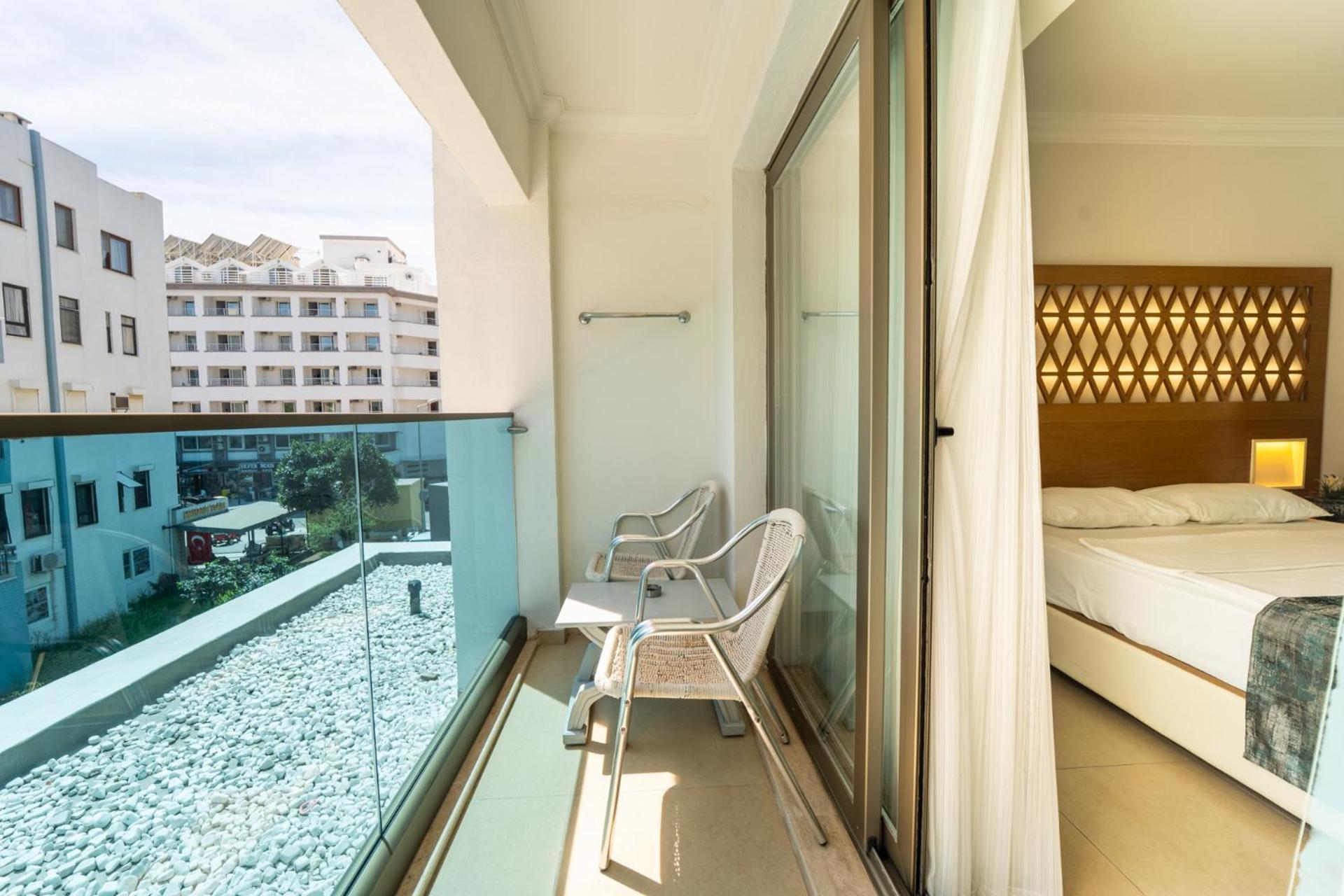 Hotel Aurasia Design