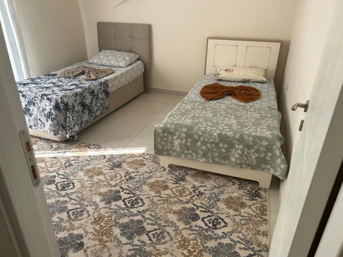 Huzur Apartment *