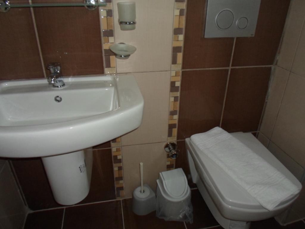 Banana Aparthotel