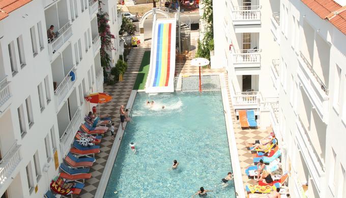 Club Ceylan Hotel