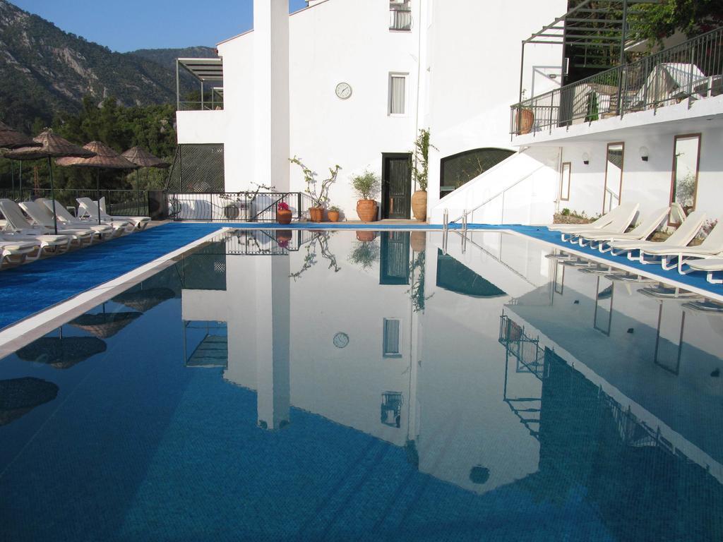 Serena Suites 3*