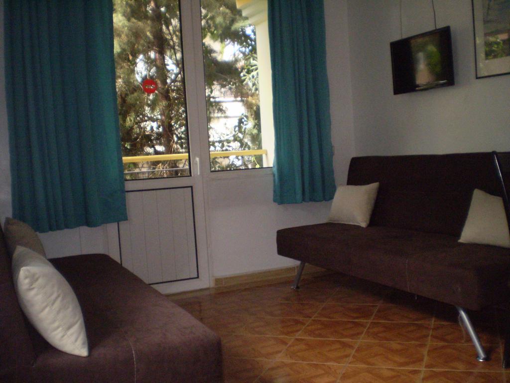 Aparthotel Blue Yacht Marina 4*