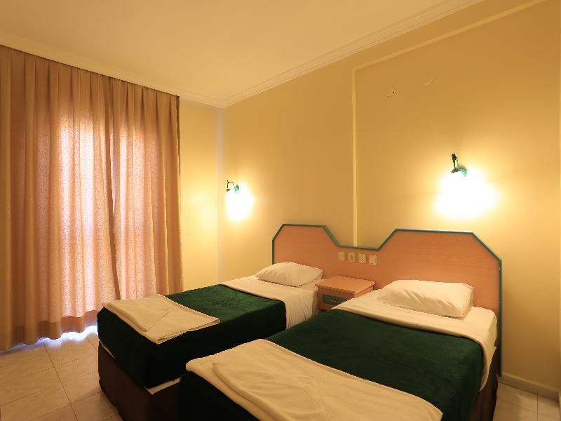 Aparthotel Club Amaris